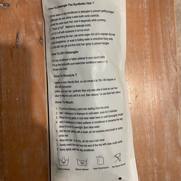 NWT Tinas Halo 18 inch Natural Brown Wavy Hair Extensions - Picture 4 of 4